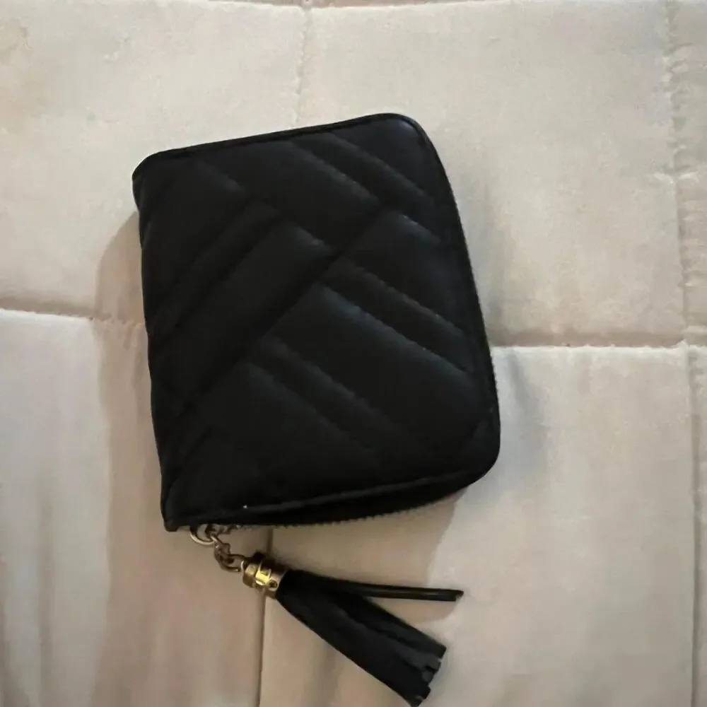 Wallet nwot small black and